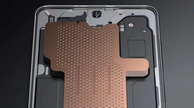 三星Galaxy S27 Ultra首曝:散熱升級、解鎖速度更快