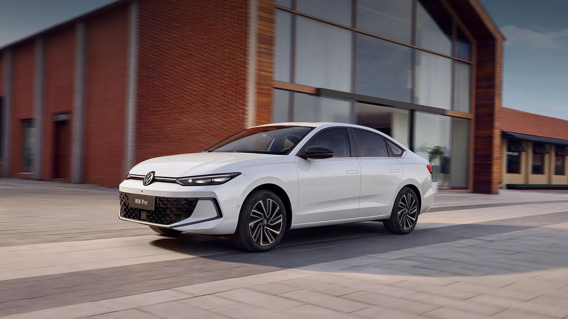 限時8.88萬元起/獨立后懸架/配8155芯片 上汽大眾朗逸Pro正式上市