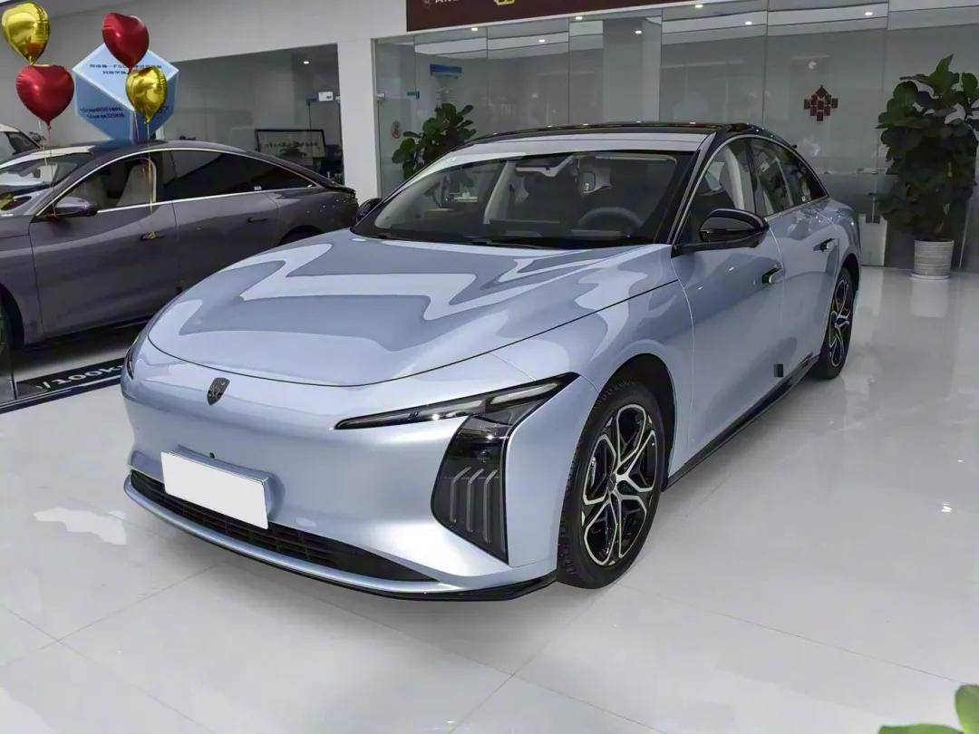 星途獵裝車曝光!近日多款新車信息公布,1156馬力的保時捷新車官圖發布