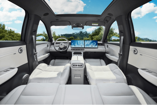 紅旗HS6 PHEV預售17.88萬起:以“新一代的紅旗”之姿,重新定義“更好的大五座”