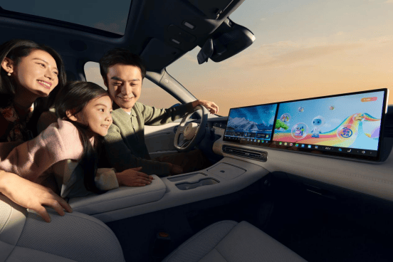 紅旗HS6 PHEV預售17.88萬起:以“新一代的紅旗”之姿,重新定義“更好的大五座”